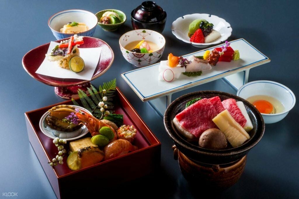 Japon Mutfağı: Lezzet ve Estetiğin Mükemmel Dengeyi