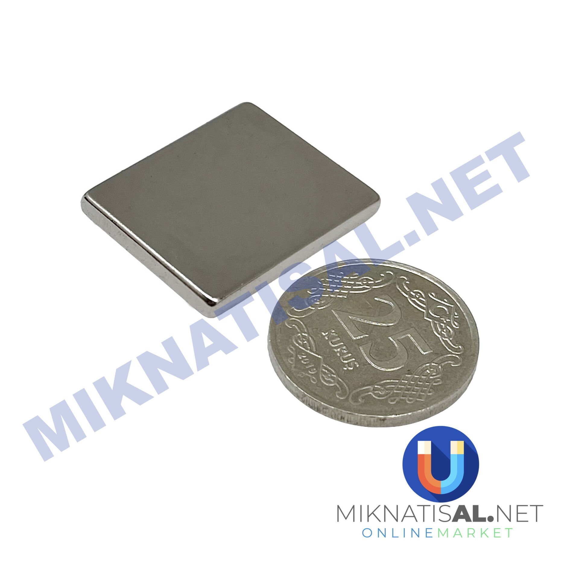 Boy 25mm En 25mm Kalınlık 3mm N35 seri Güçlü Neodyum Mıknatıs
