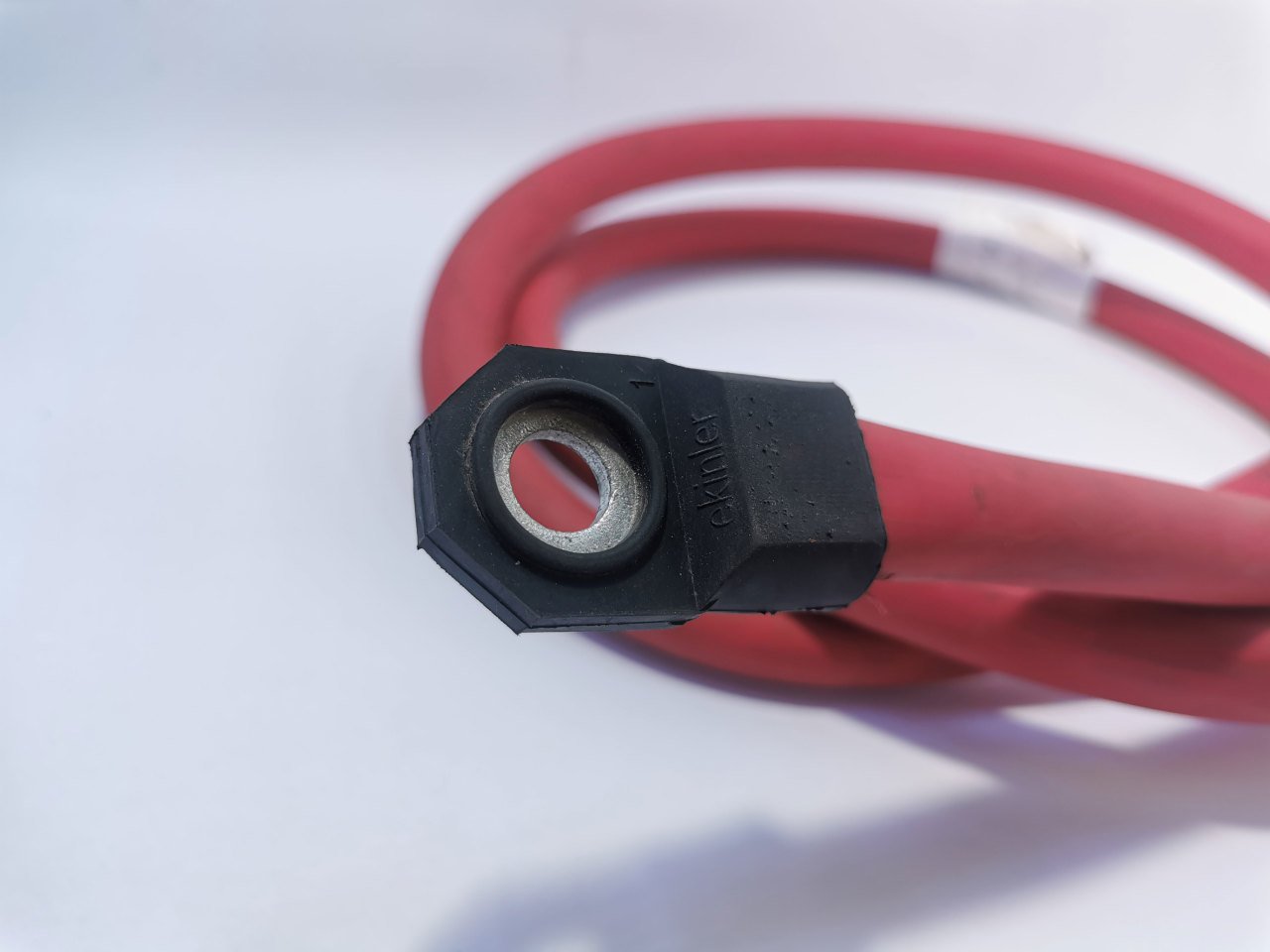 95 mm² x 1,5 Metre Şarj Kablosu Flex Başlı Kırmızı