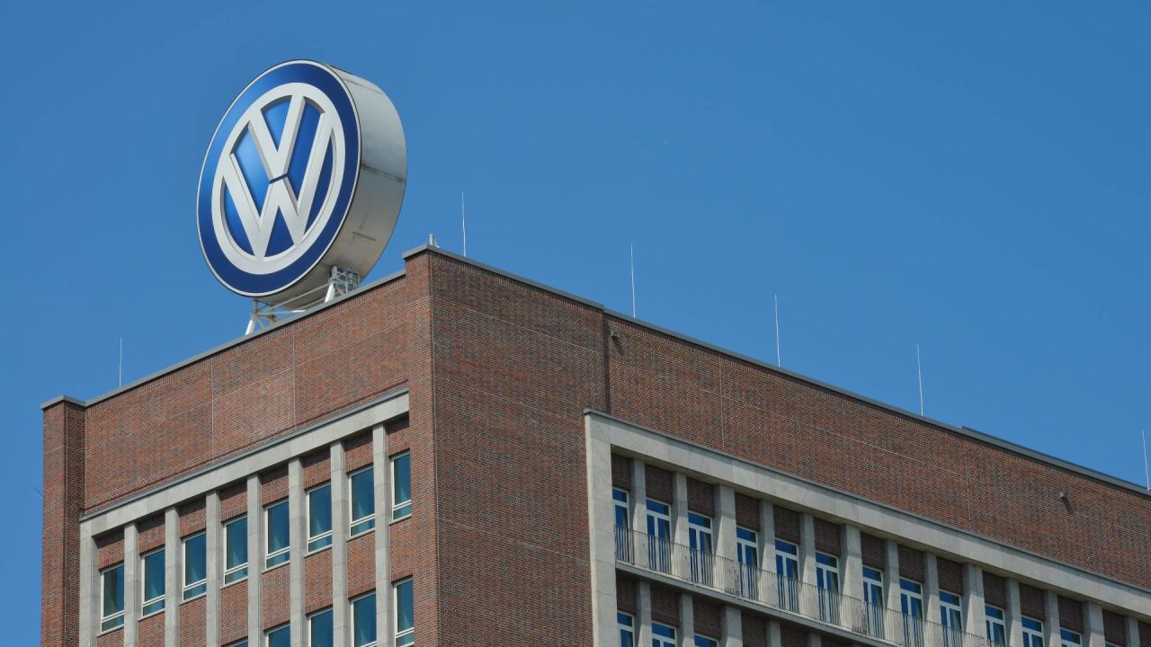 Volkswagen Yeni Fabrikalarını Çin`de Açacak