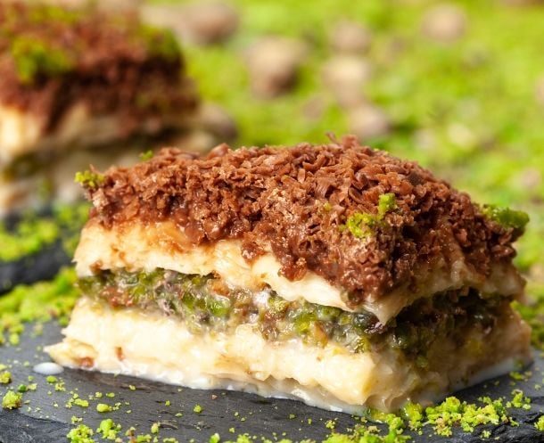 Soğuk baklava üretti, şimdi siparişlere yetişemiyor