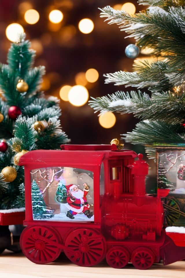 Kırmızı Noel Babalı Led Işıklı Tren