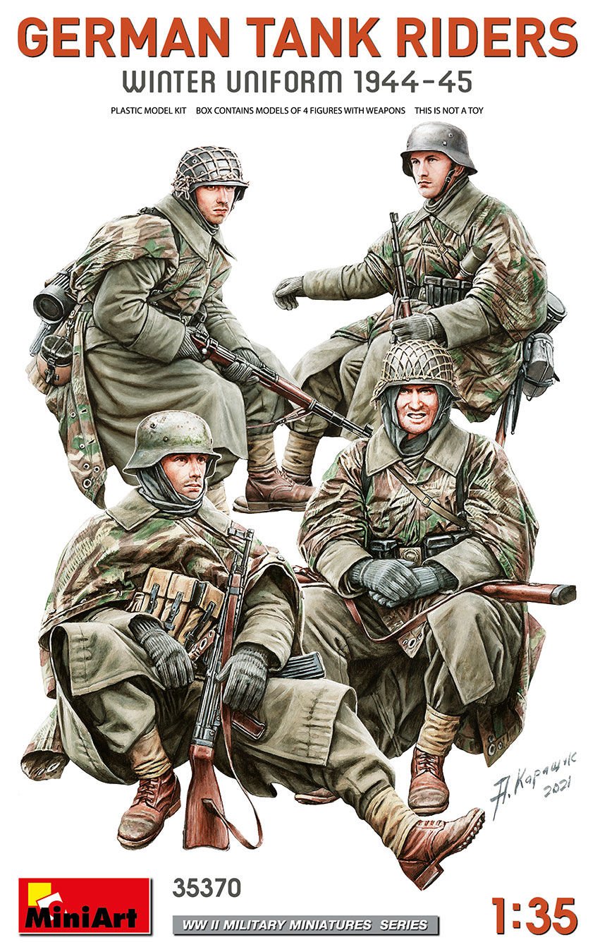 1/35 GERMAN TANK RIDERS WINTER UNIFORM 1944-1945