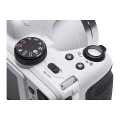 Kodak Pixpro Astro Zoom AZ421 Beyaz Dijital Fotoğraf Makinesi