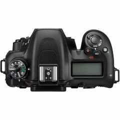 Nikon D7500 Body DSLR Fotoğraf Makinesi (Nikon Türkiye Garantili)