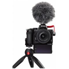 Nikon Z50 + 16-50 MM Aynasız Fotoğraf Makinesi Vlogger Kit (Nikon Karacasulu Garantili)