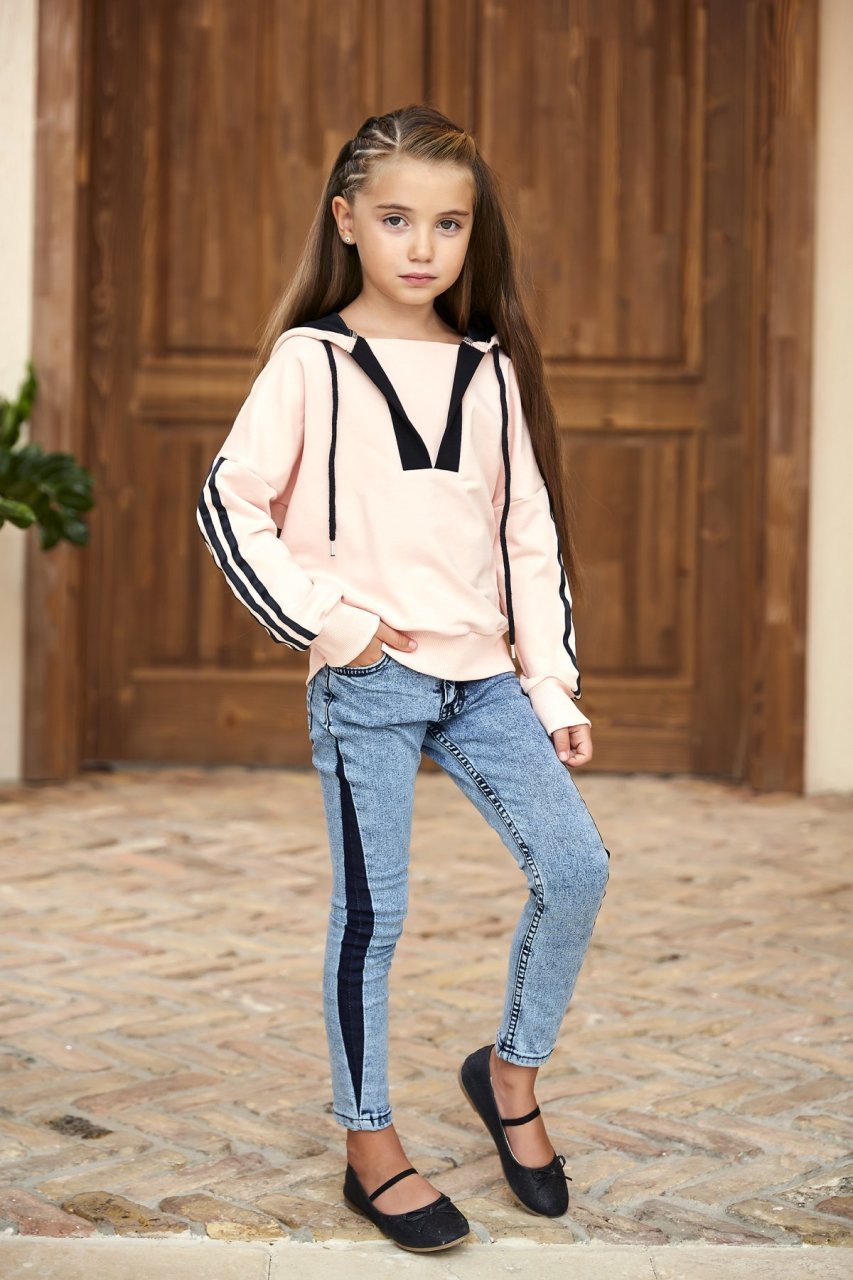 Casual Collection Jeans with Hoodie Pink Color