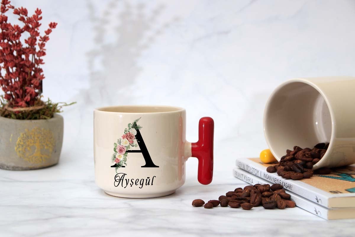 İSME ÖZEL (A) HARFLİ LATTE KUPA