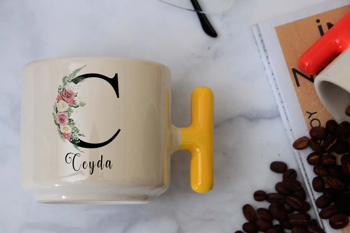 İSME ÖZEL (C) HARFLİ LATTE KUPA