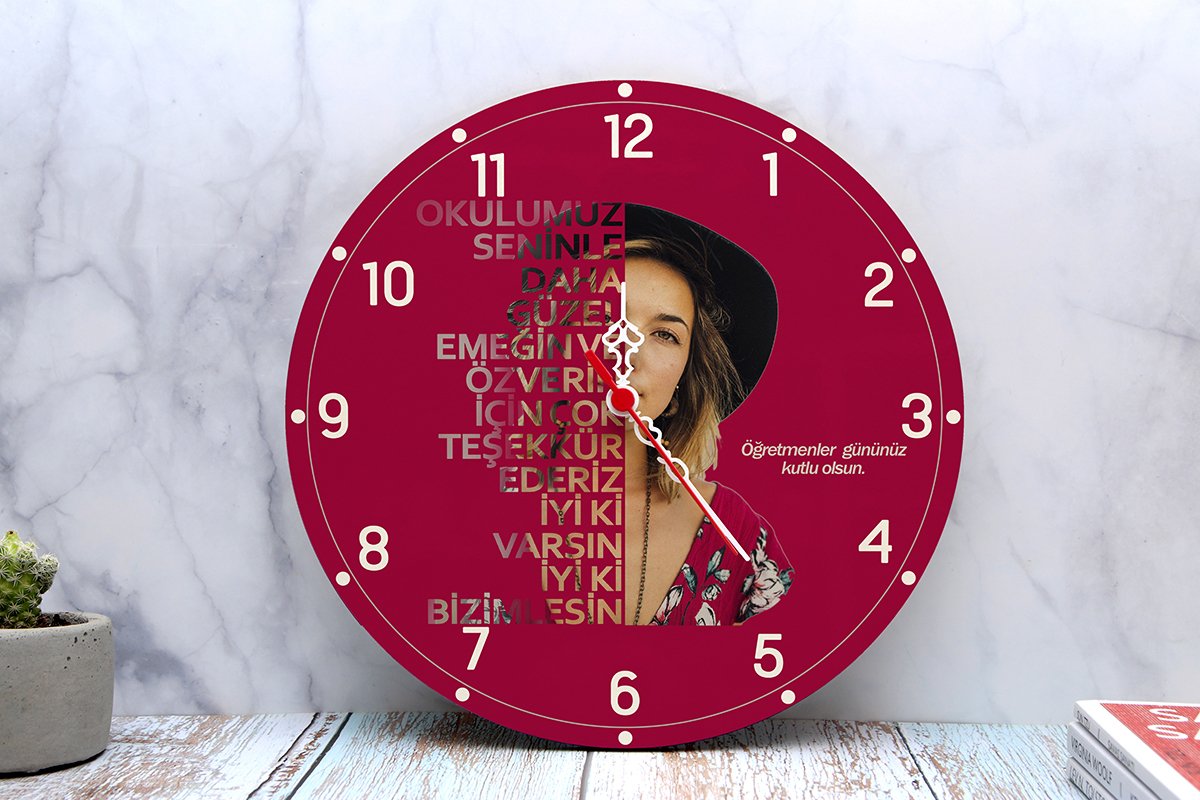 KİŞİYE ÖZEL ÖĞRETMENLER GÜNÜ DUVAR SAATİ