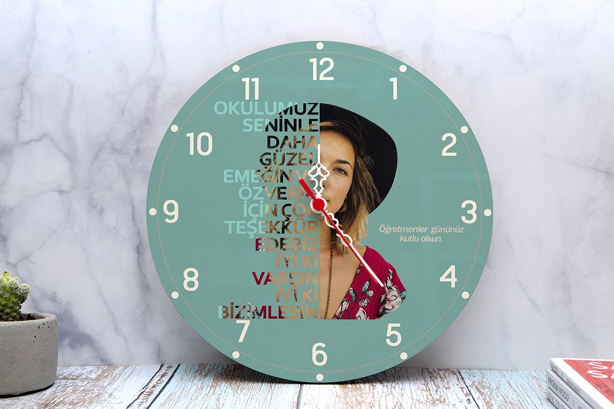 KİŞİYE ÖZEL ÖĞRETMENLER GÜNÜ DUVAR SAATİ