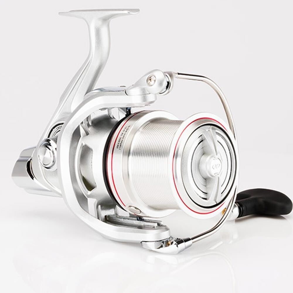 Daiwa Emblem 35 CW 4000 QD Surf Olta Makinesi