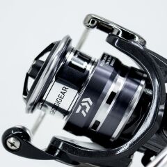 Daiwa Exceler 20 LT 4000 C Spin Makinesi