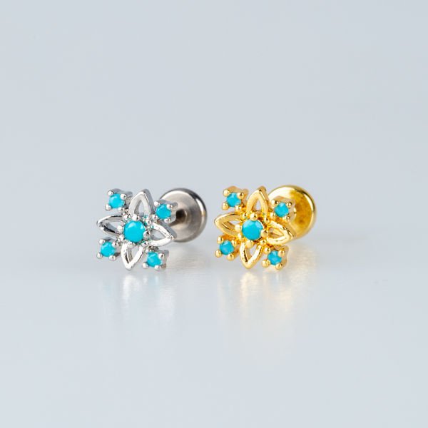 Piercing Tragus Çiçek