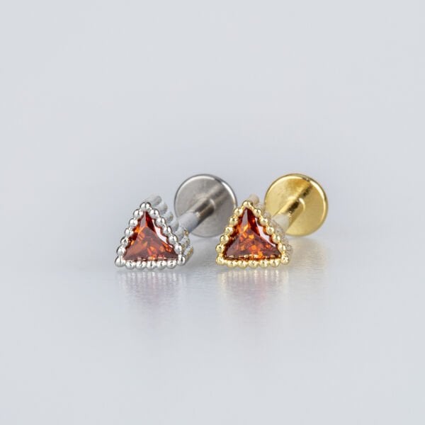 Piercing Tragus 4mm Üçgen Taş