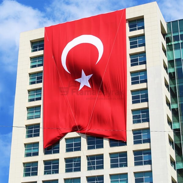 Bina Türk Bayrağı