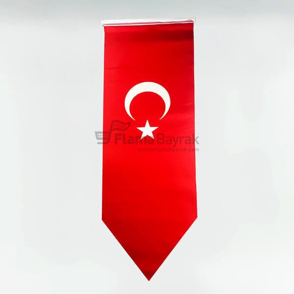 Sivri Uç Türk Bayrağı