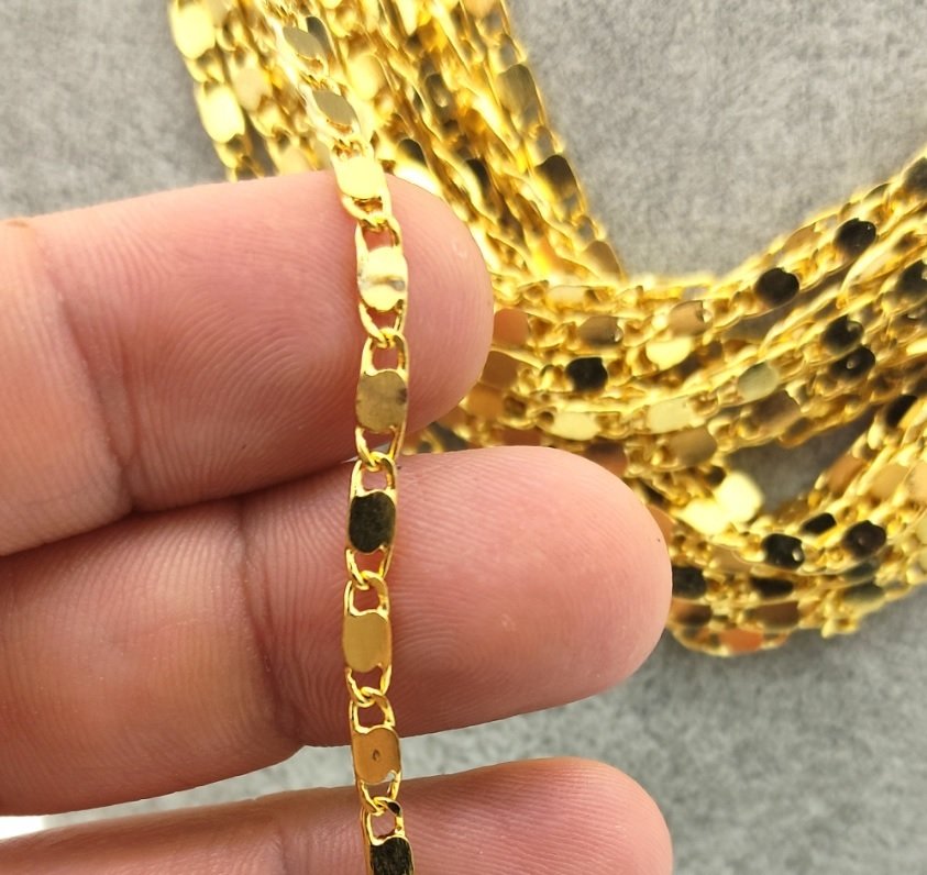 1,5 mm Altın Kaplama Pullu Zincir