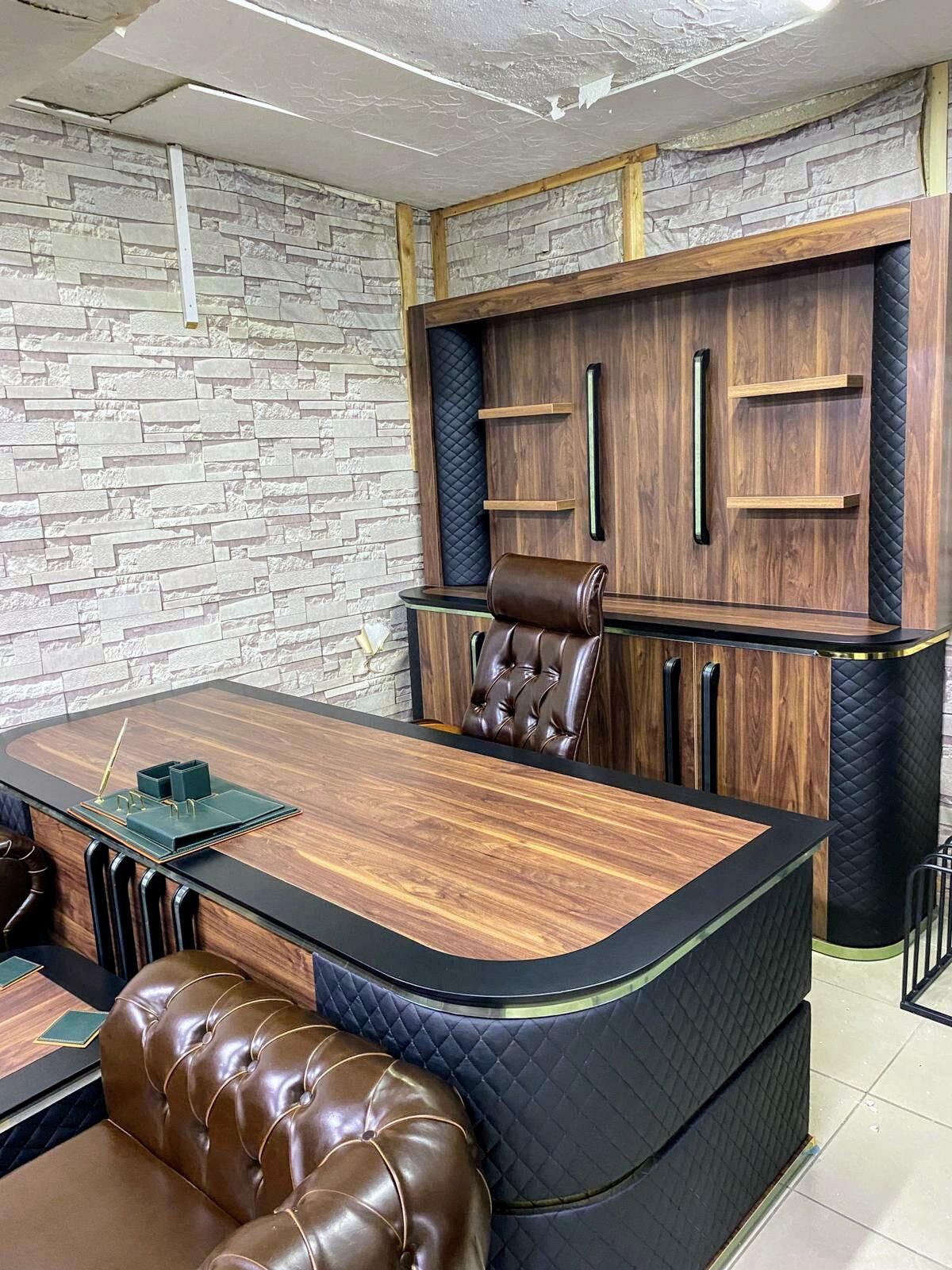 PIERRE OFİS TAKIMI