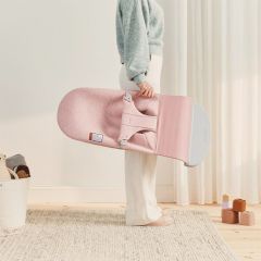 Babybjörn Balance Bliss Ana Kucağı Cotton 3D Jersey Oyuncaklı / Light Pink