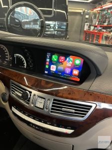 Mercedes-Benz W221 S Kasa araçlar için Kablosuz Apple CarPlay Uygulaması