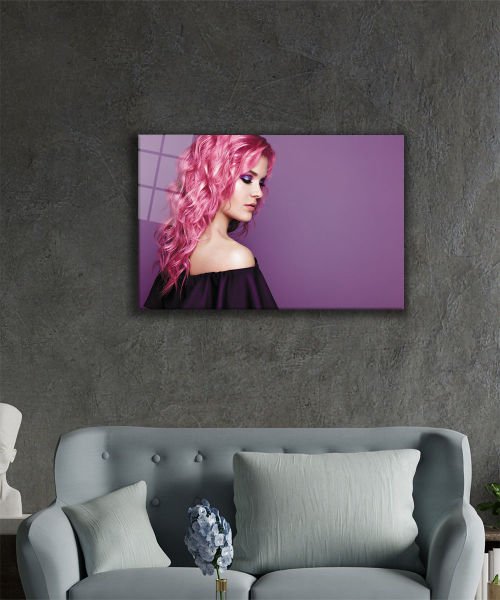 Pembe Saçlı Kadın Cam Tablo  4mm Dayanıklı Temperli Cam, Pink Haired Woman Glass Wall Art