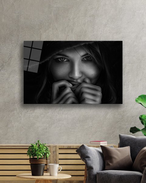 Siyah Beyaz İnsan Fotoğrafları Kadın Cam Tablo  4mm Dayanıklı Temperli Cam Black and White People Photos Woman Glass Wall Art