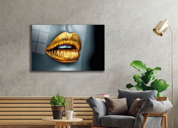Kadınlar Gold Dudak Cam Tablo 4mm Dayanıklı Temperli Cam, Women Gold and Lip Glass Wall Art
