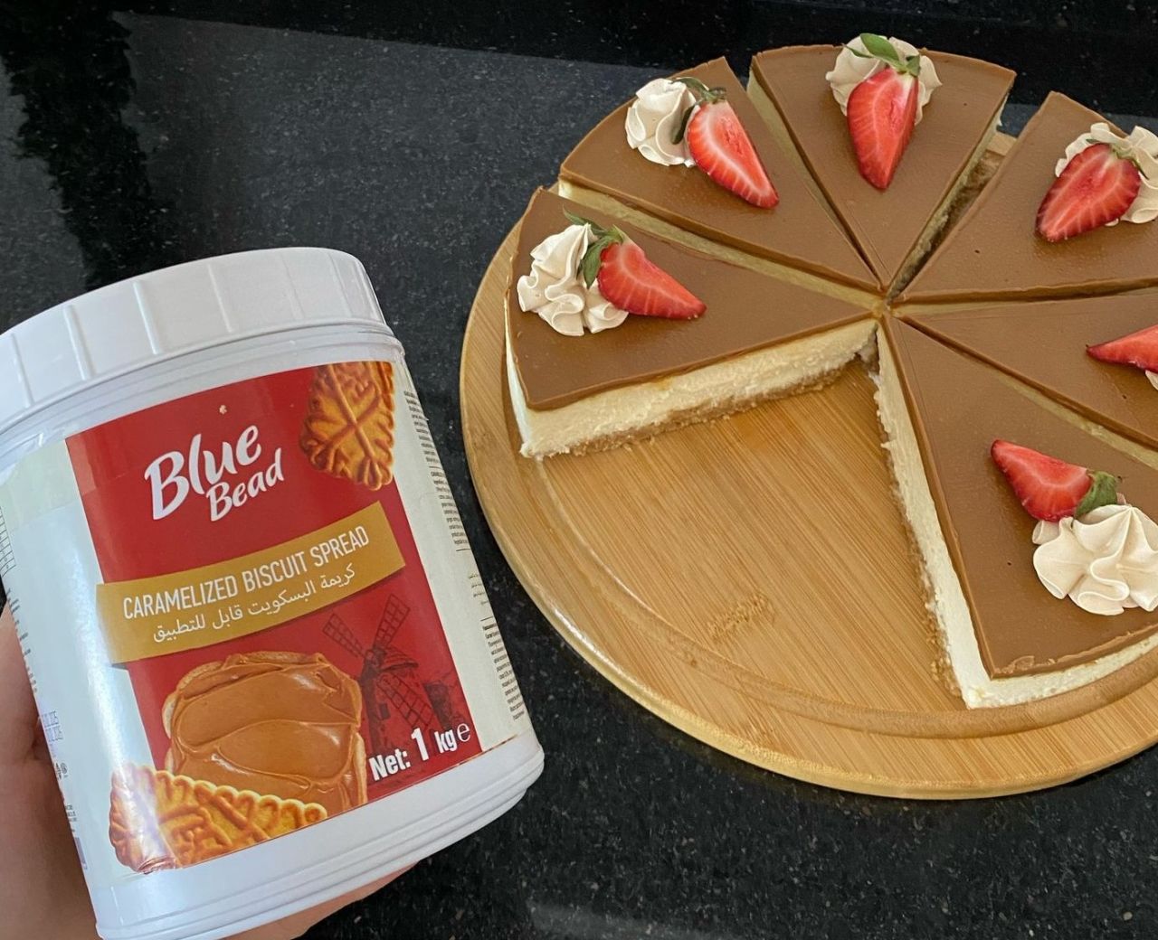 Karamelize Bisküvi Kremalı Cheesecake Tarifi