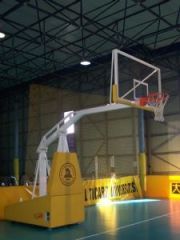Basketbol Potası Standart Modeli NBA.Tip Portatif Katlanabilir 15 mm. Cam Panya  Hidrolik Çemberli 245 cm Projeksiyonlu