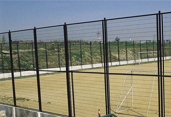 Sports Fencing, Single or Double Wire Sports Ground Fencing