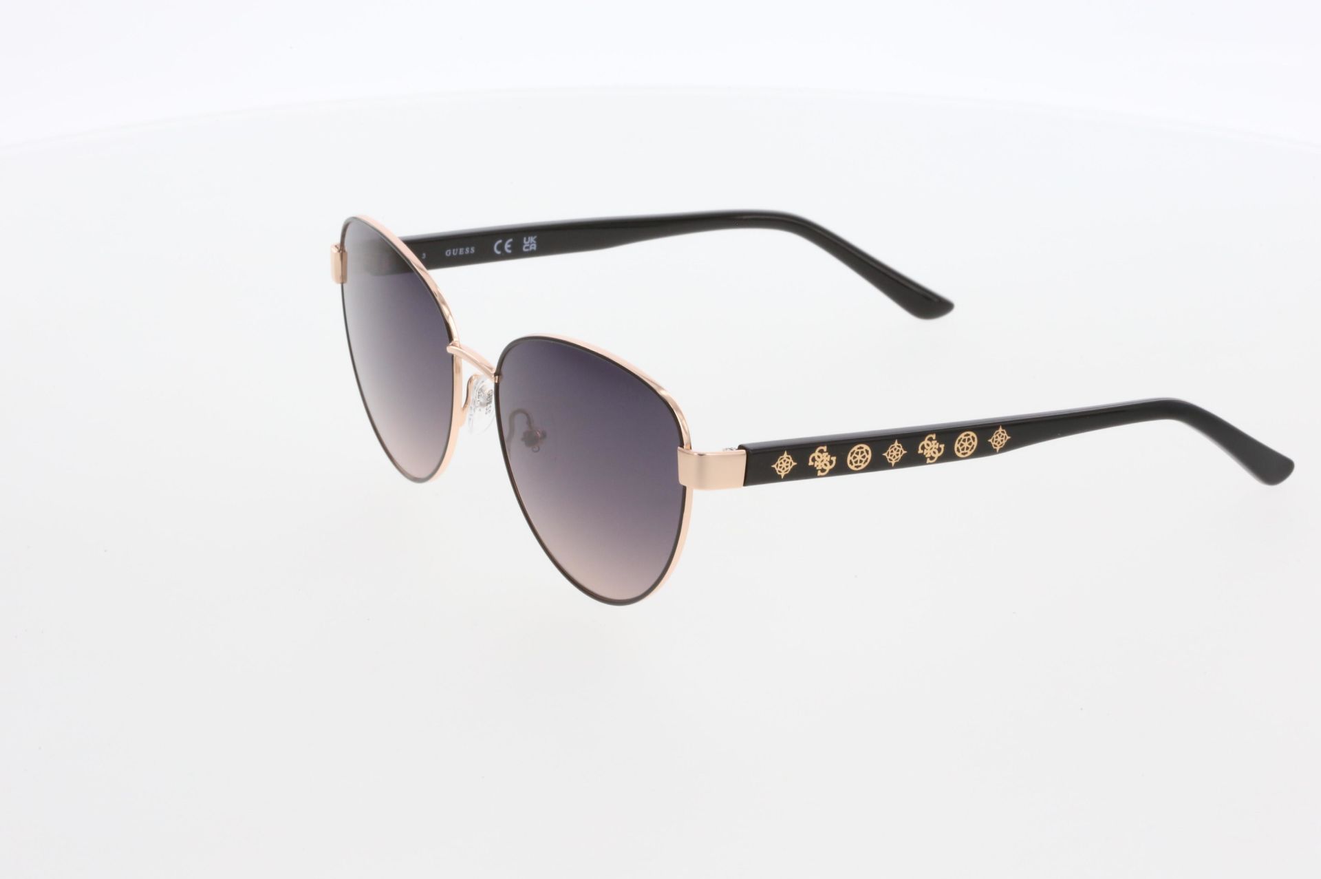 Guess 00101 Oval Siyah Kadın Güneş Gözlüğü