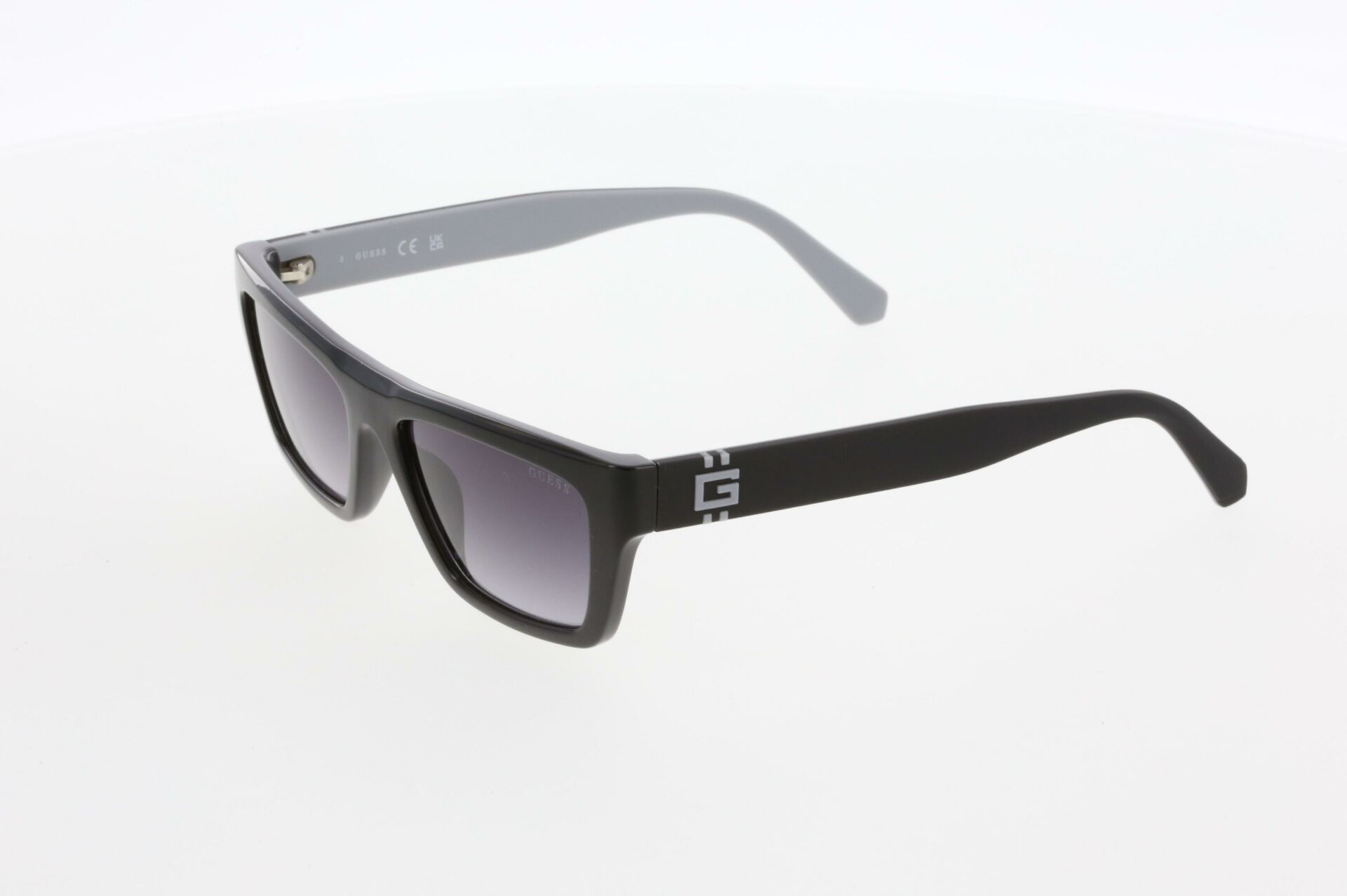 Guess 00120 Siyah Gri Unisex Güneş Gözlüğü