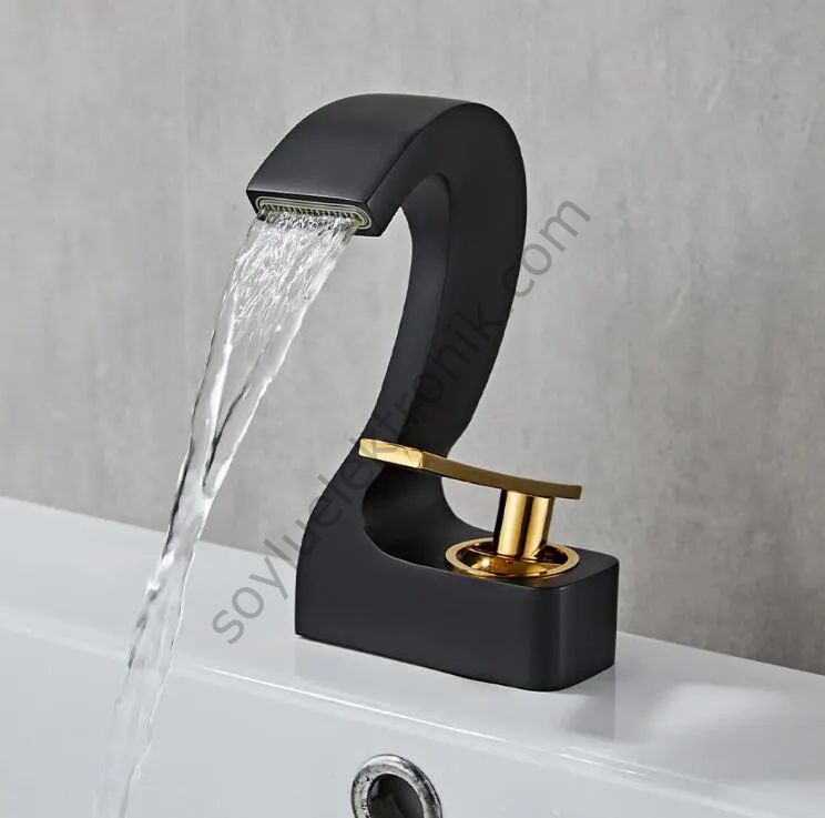 Siyah Gold Güverte Monte Tek Delik Şelale Havza Banyo Lavabo Musluğu Sıcak ve Soğuk