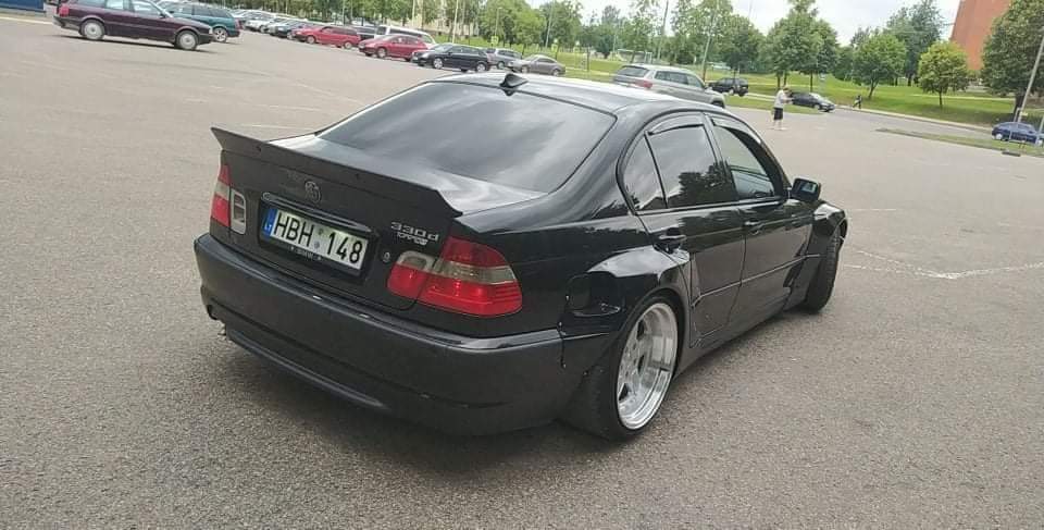 BMW E46 pandem style sedan rear spoiler