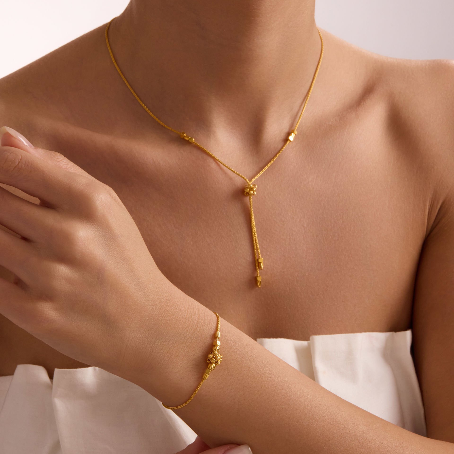22 AYAR ZARİF DORİKA SET