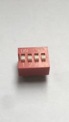 4 PIN DIP SWITCH  -  DS-04QTY:40L/N;CE5ZH211304