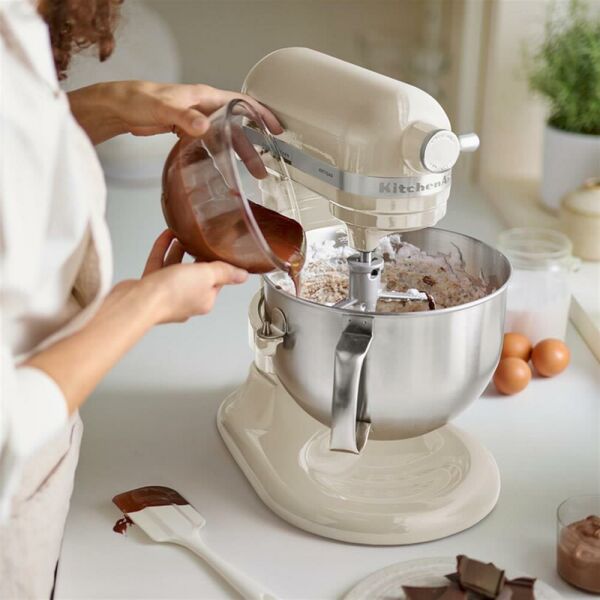 KitchenAid 5KSM60SPXEAC 5,6 L Kaldırılabilir Kaseli Stand Mikser - Almond Cream