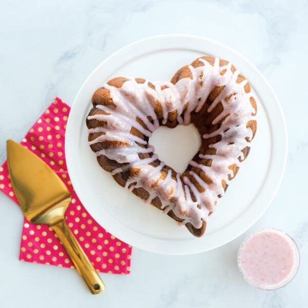 Nordicware 55548 Elegant Kalp Bundt Kek Kalıbı