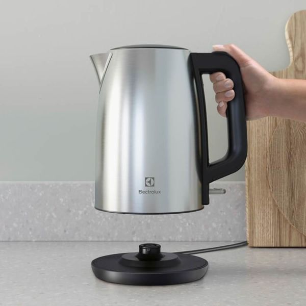 Electrolux E3K1-3ST 1.7 Litre 2200 W Paslanmaz Çelik Kettle