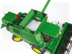 Bruder John Deere T670İ Biçerdöver BR02132