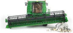 Bruder John Deere T670İ Biçerdöver BR02132