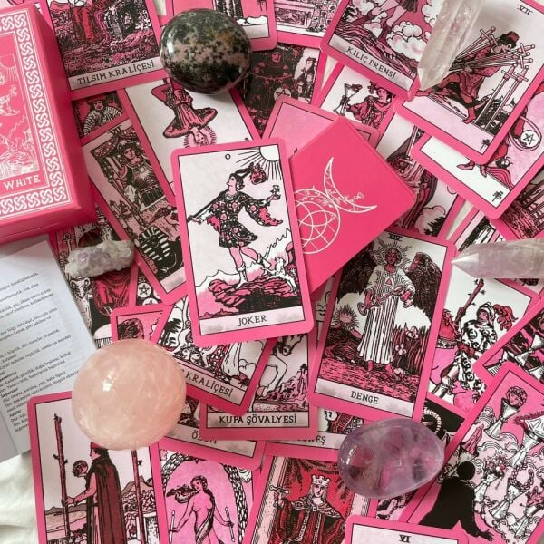 Pink Rider Waite Tarot Destesi