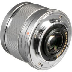 Olympus M.Zuiko Digital 25mm f/1.8 Lens Silver