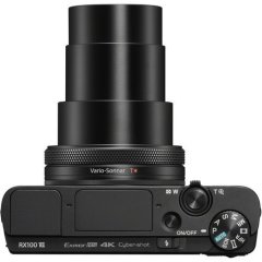 Sony RX100 VII Fotoğraf Makinesi