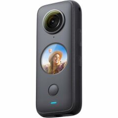 Insta360 ONE X2