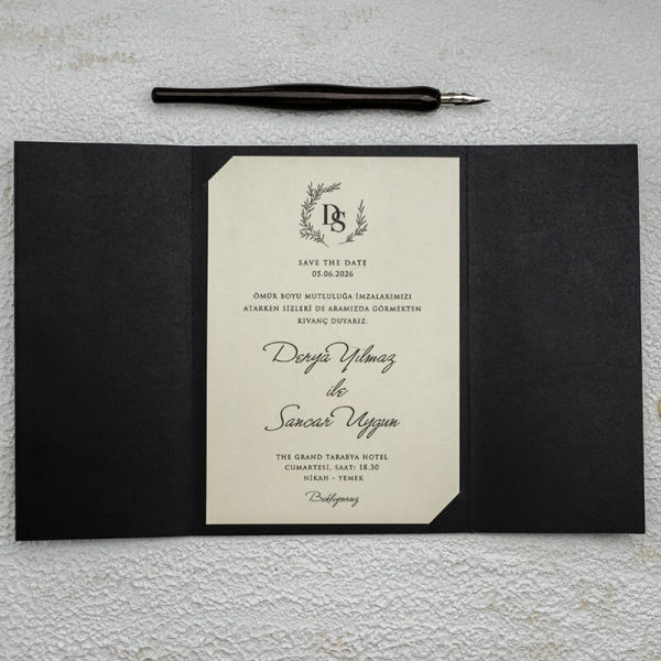 Siyah Renk Dosya Şeklinde Katlamalı Zarflı Modern Düğün Davetiyesi Ekn-4732