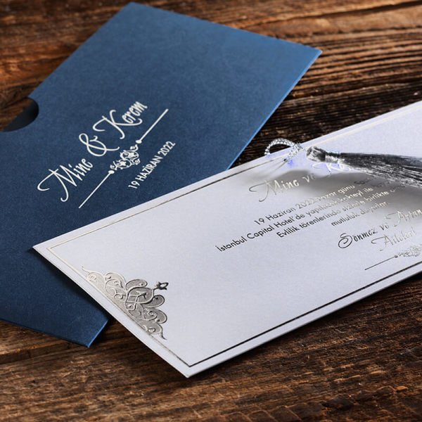 Düğün Davetiyesi Er-4040 | Gümüş Püsküllü Lacivert Renk Kapaksız Zarflı Modern Vip Lüks Davetiye