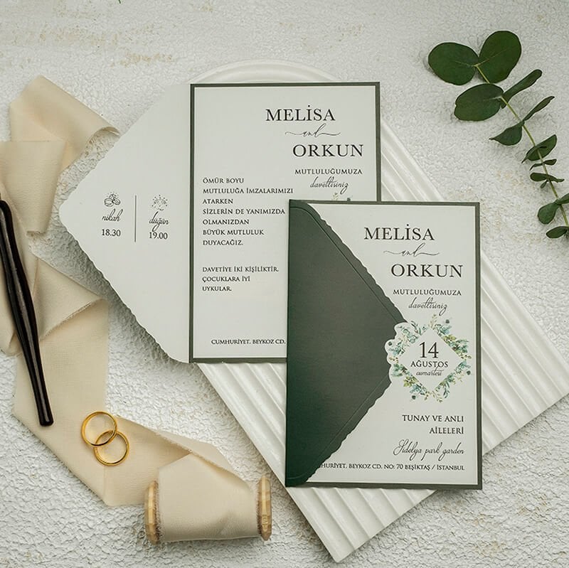 Zarfsız Katlamalı Yeşil Renk Çiçekli Ekonomik Düğün Davetiyesi Ekn-4903