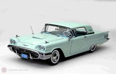 1:18 1960 Ford Thunderbird Hard Top
